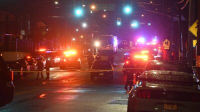 ABD'nin New Jersey eyaletinde silahlı saldırı düzenlendi. Saldırıda biri çocuk