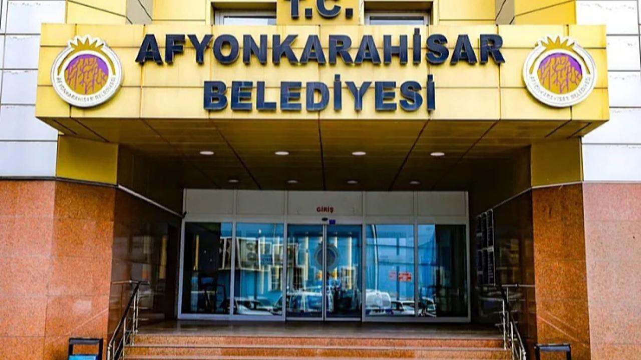 Afyonkarahisar Belediyesi’nden ağaç budama çalışmasıyla ilgili önemli bir açıklama yapılarak