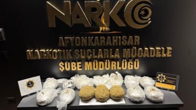 AFYONKARAHİSAR (AA) – Afyonkarahisar'da aracında uyuşturucu ele geçirilince gözaltına alınan