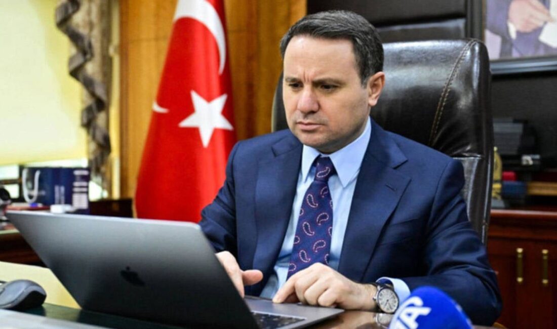 Akın Gürlek, bugün saat 14.30'da gazetecilerle bir araya gelecek. Gürlek'in