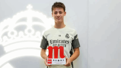 Arda Güler, Real Madrid'de Ekim ayının oyuncusu seçildi.