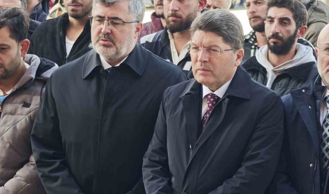 Adalet Bakanı Yılmaz Tunç, programı çerçevesinde geldiği Afyonkarahisar’da vefat eden