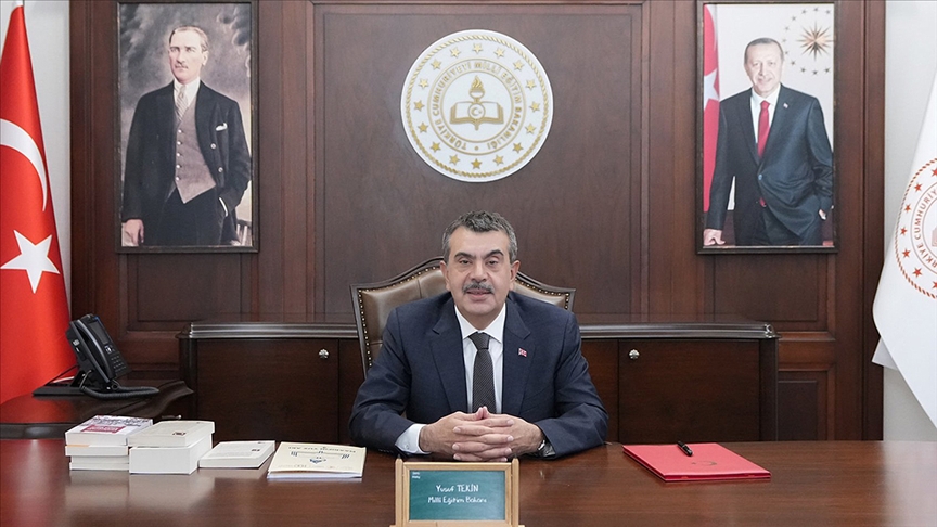 Milli Eğitim Bakanı Yusuf Tekin, 24 Kasım Öğretmenler Günü dolayısıyla