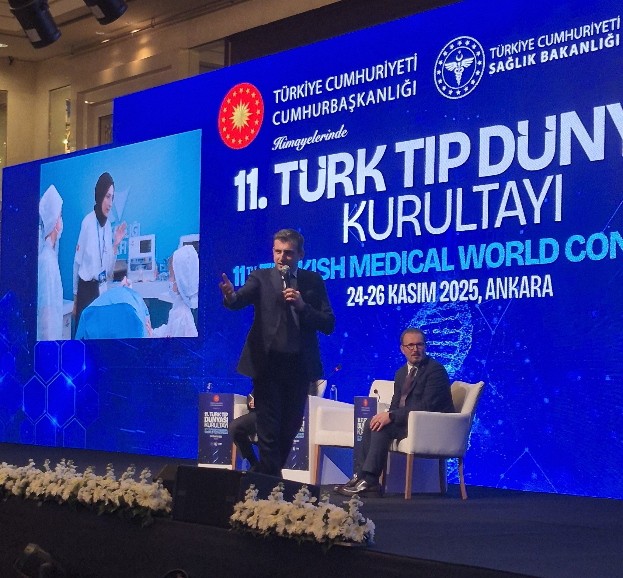 BAYKAR Yönetim Kurulu Başkanı Selçuk Bayraktar, düzenlenen 11. Türk Tıp
