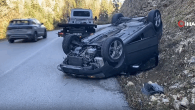 Bolu’nun Yedigöller Milli Parkı yolunda gizli buzlanma nedeniyle kontrolden çıkan