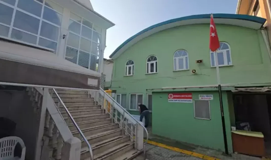 Bursa’da bir caminin kadınlar tuvaletinde 40 yaşlarında bir erkek cesedi