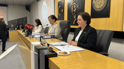 Afyonkarahisar Belediye Meclisi Kasım ayı olağan toplantısı, Belediye Başkanı Burcu