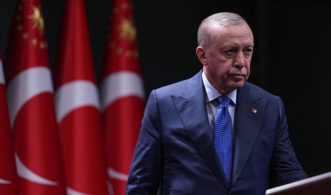 Cumhurbaşkanlığı Külliyesi’ndeki Kabine Toplantısı’nın ardından millete seslenen Cumhurbaşkanı Recep Tayyip