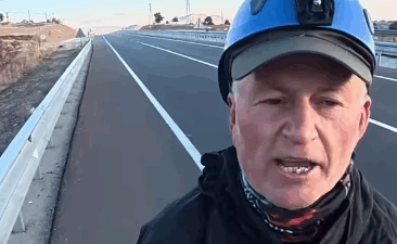 Kutsal topraklara bisikletiyle gitmek için yola çıkan sosyal medya fenomeni