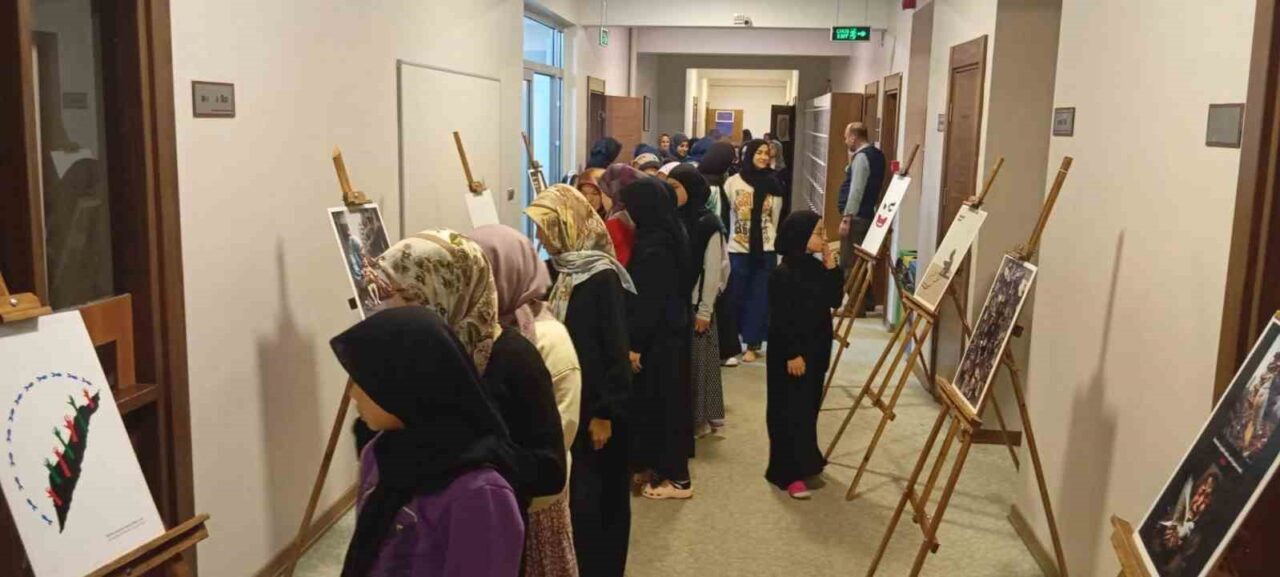 Afyonkarahisar’ın Şuhut ilçesinde, Emine Erdoğan Bölge Yatılı Kız Kur’an Kursunda