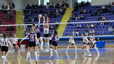 TVF Arabica Coffee House Kadınlar Voleybol 1. Ligi’nde mücadele eden
