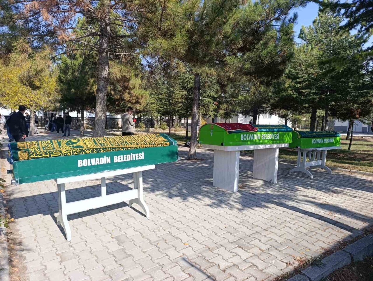 İstanbul Beşiktaş’ta yedikleri yemeğin ardından zehirlenerek hayatını kaybeden 2 çocuk