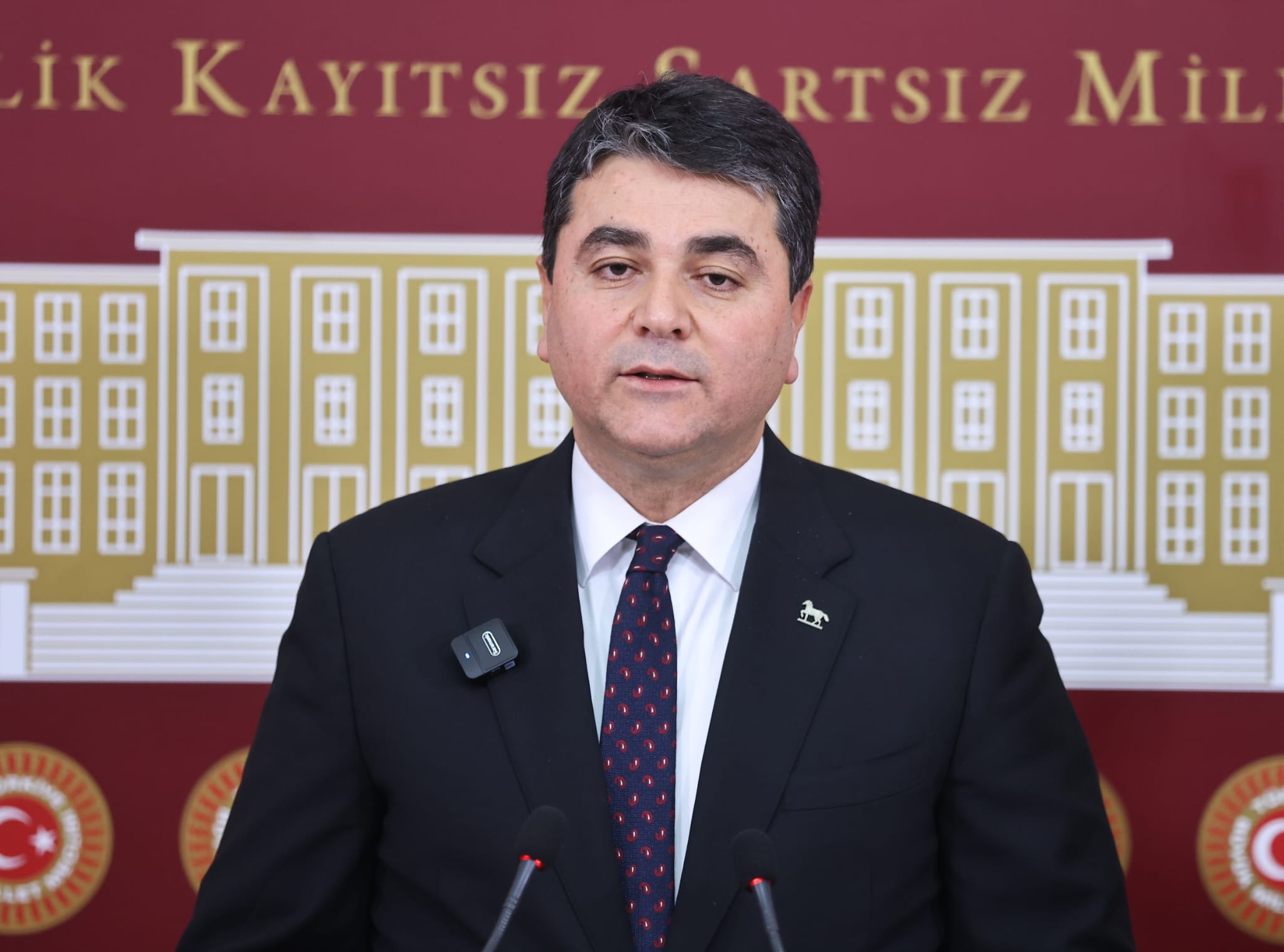 Demokrat Parti Genel Başkanı Gültekin Uysal, partisinin Milli Dayanışma, Kardeşlik