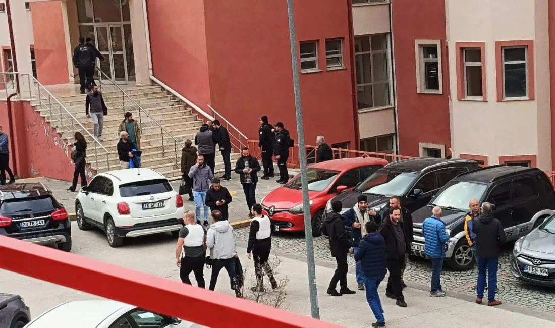 Gümüşhane Üniversitesi’nde bir personelin kadın meslektaşını rehin alması olayı 5