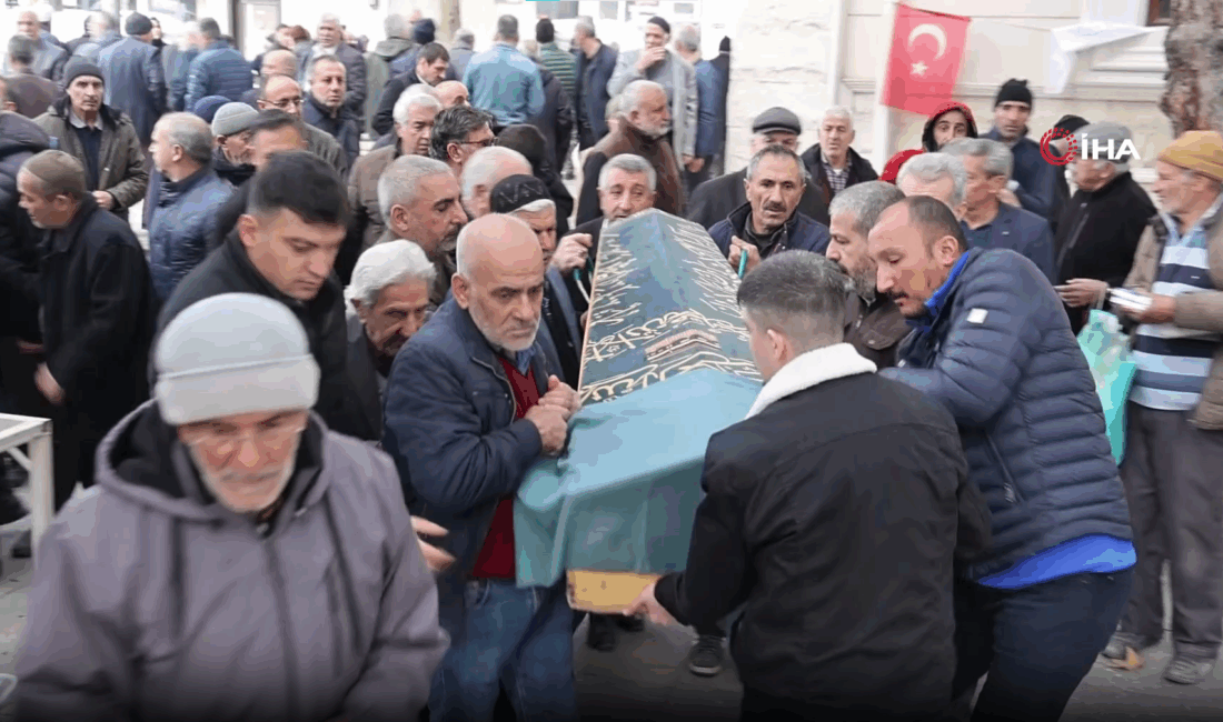 Elazığ’da ‘Hafize’ isimli 3 yaşlı kadın, aynı gün hayatını kaybetti.