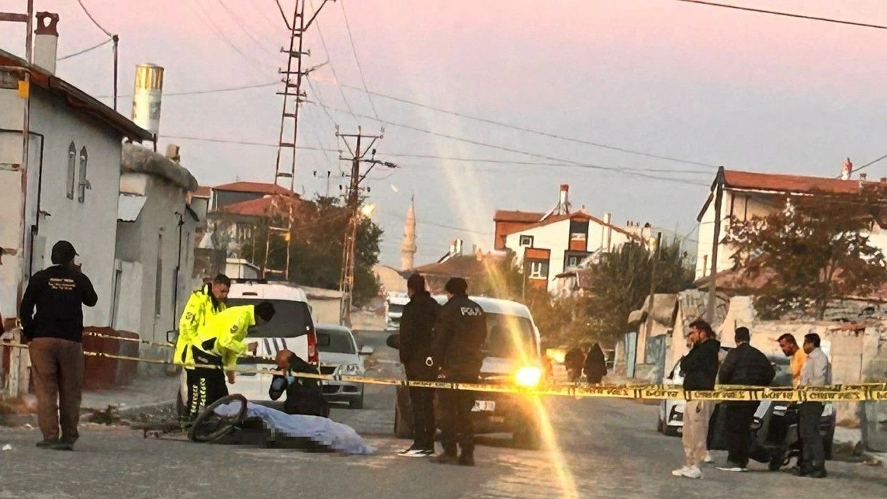 Konya'nın Karapınar ilçesinde, altı ay önce trafik kazasında oğlunu kaybeden