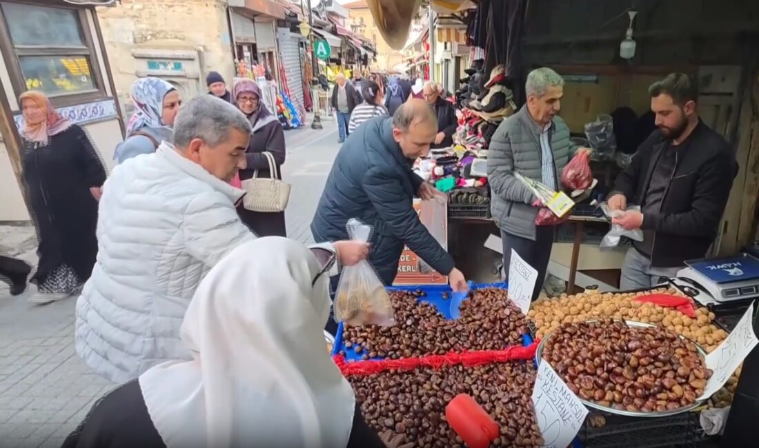 Coğrafi işaretli Simav kestanesi bu yıl yüksek rekolteyle piyasaya sunulurken