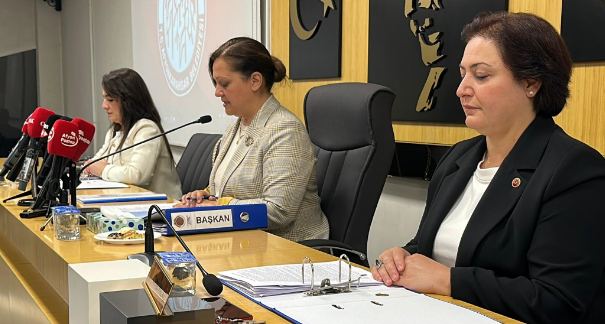 Afyonkarahisar Belediye Meclisi’nin Kasım ayı toplantısında kentsel dönüşüm gündeme taşındı.