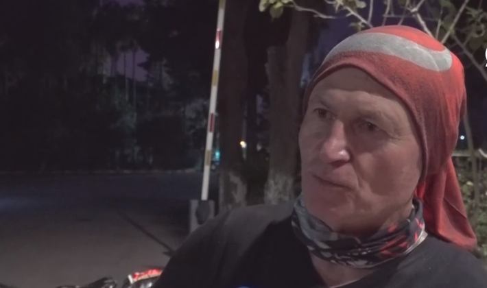 Umreye gitmek için 11 gün önce Balıkesir'den bisikletiyle yola çıkan