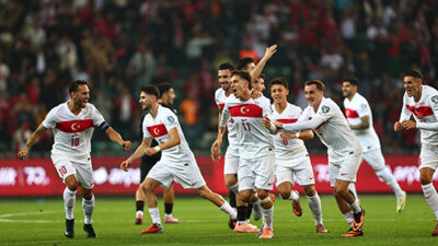 2026 FIFA Dünya Kupası Avrupa Elemeleri E Grubu beşinci maçında