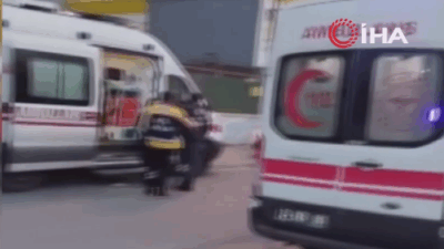 Başakşehir’de, okul kantininde yemek yiyen çok sayıda öğrenci zehirlendi. Öğrenciler