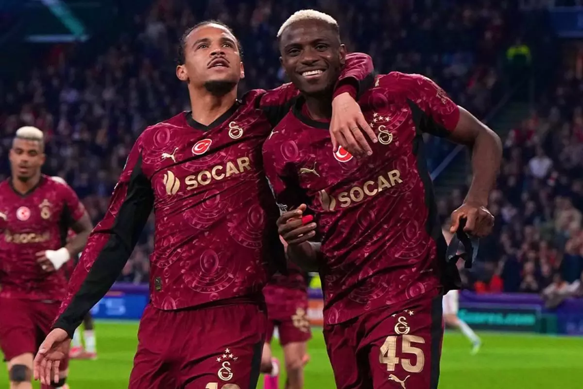 UEFA Şampiyonlar Ligi’nin 4. haftasında Galatasaray, deplasmanda Ajax’ı 3-0 yenerek