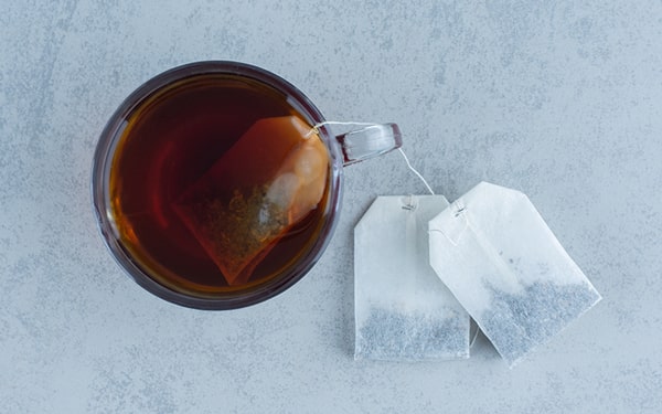 Uzmanlar, poşet çayların içeriğinde düşük kaliteli bitki parçaları ve sağlığa