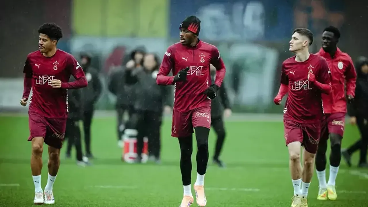 Fenerbahçe derbisi öncesi Galatasaray’da sakatlıkları bulunan Victor Osimhen, Mario Lemina