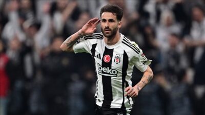 Rafa Silva'nın menajerlik şirketi Onsoccer International, Beşiktaşlı futbolcunun geleceğiyle ilgili