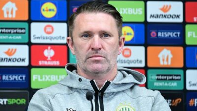 UEFA Avrupa Ligi'nin 5. haftasında yarın deplasmanda Fenerbahçe ile karşılaşacak