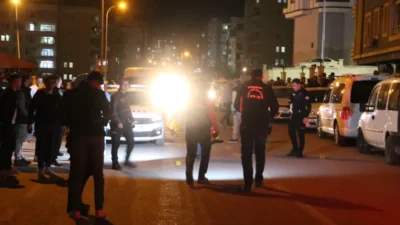 Şanlıurfa Karaköprü’de park tartışması kanlı bitti. Düğün nedeniyle park yeri