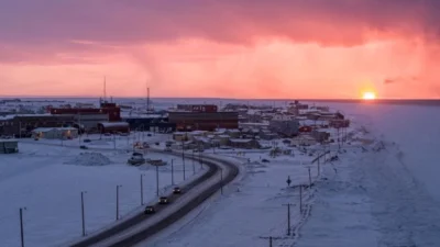 Alaska’nın en kuzeyindeki yerleşim birimi Utqiagvik, 65 gün sürecek kutup
