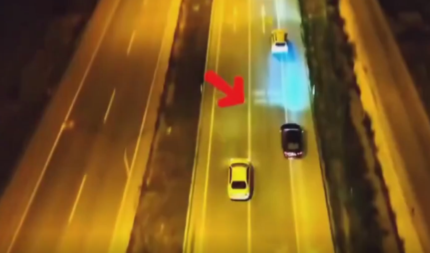 Afyonkarahisar'da jandarma tarafından durdurulan bir otomobilde yapılan aramada yaklaşık 17