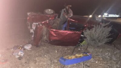 Kontrolden çıkarak takla atıp şarampole yuvarlanan otomobilin 21 yaşındaki sürücüsü
