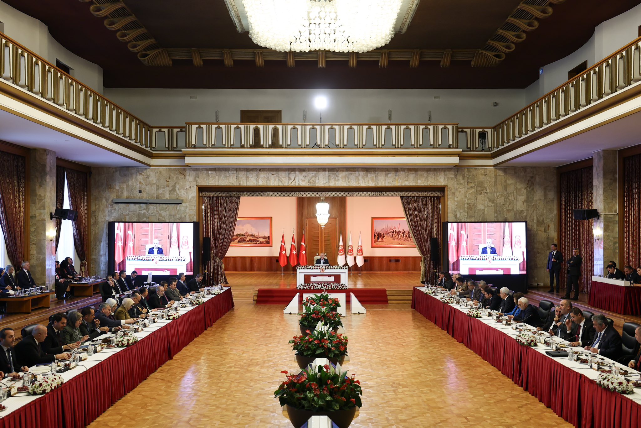 Millî Dayanışma, Kardeşlik ve Demokrasi Komisyonu, 21 Kasım 2025 Cuma