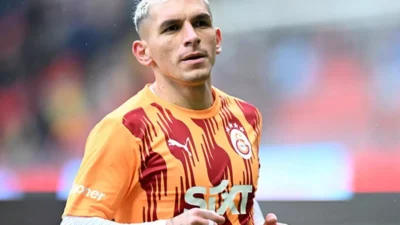 Galatasaray’ın yıldız orta sahası Lucas Torreira, Uruguay Milli Takımı’na çağrılmaması