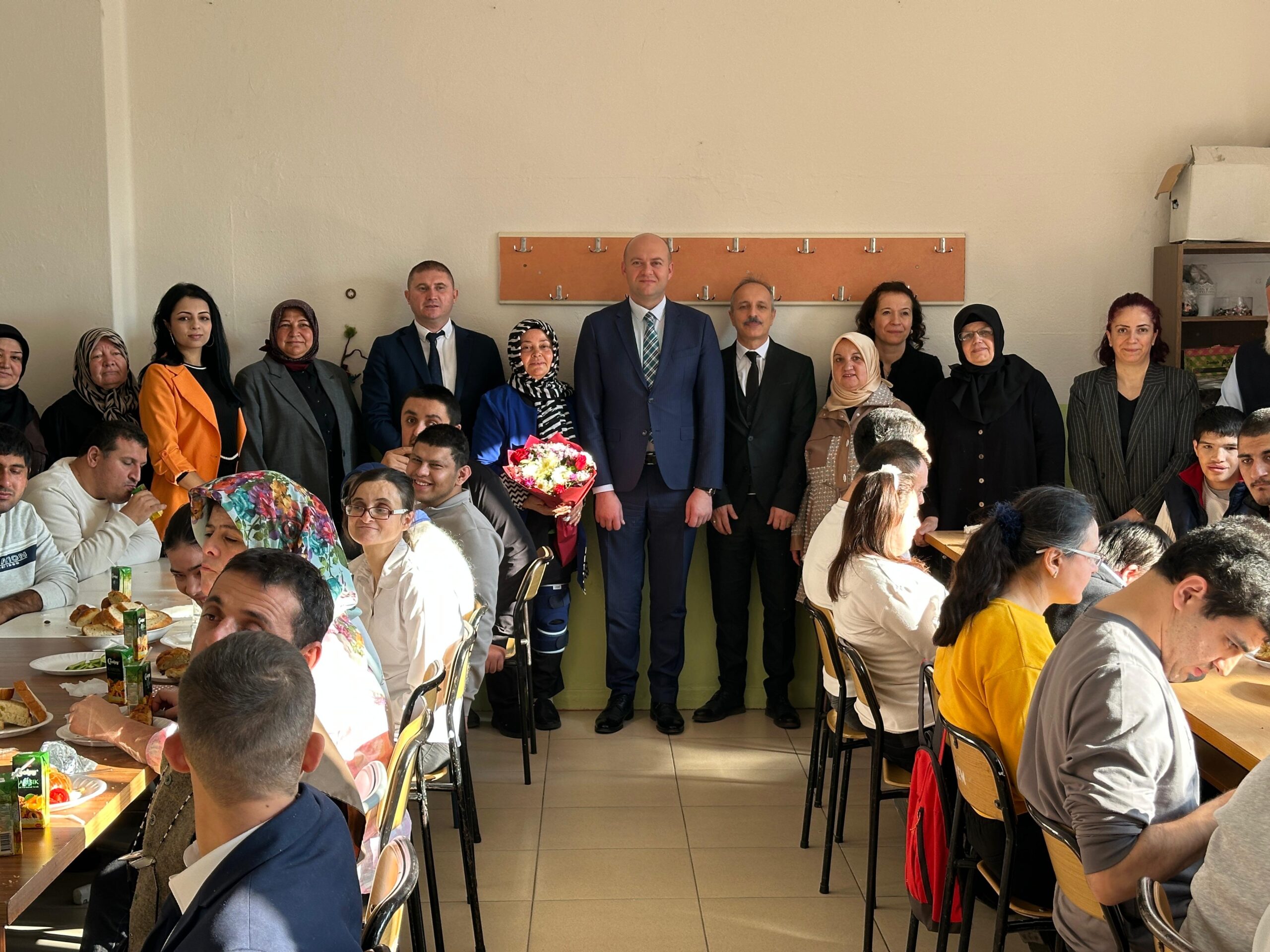 Afyonkarahisar Ağır Düzey Zihinsel Engelliler Derneği, 3 Aralık Dünya Engelliler