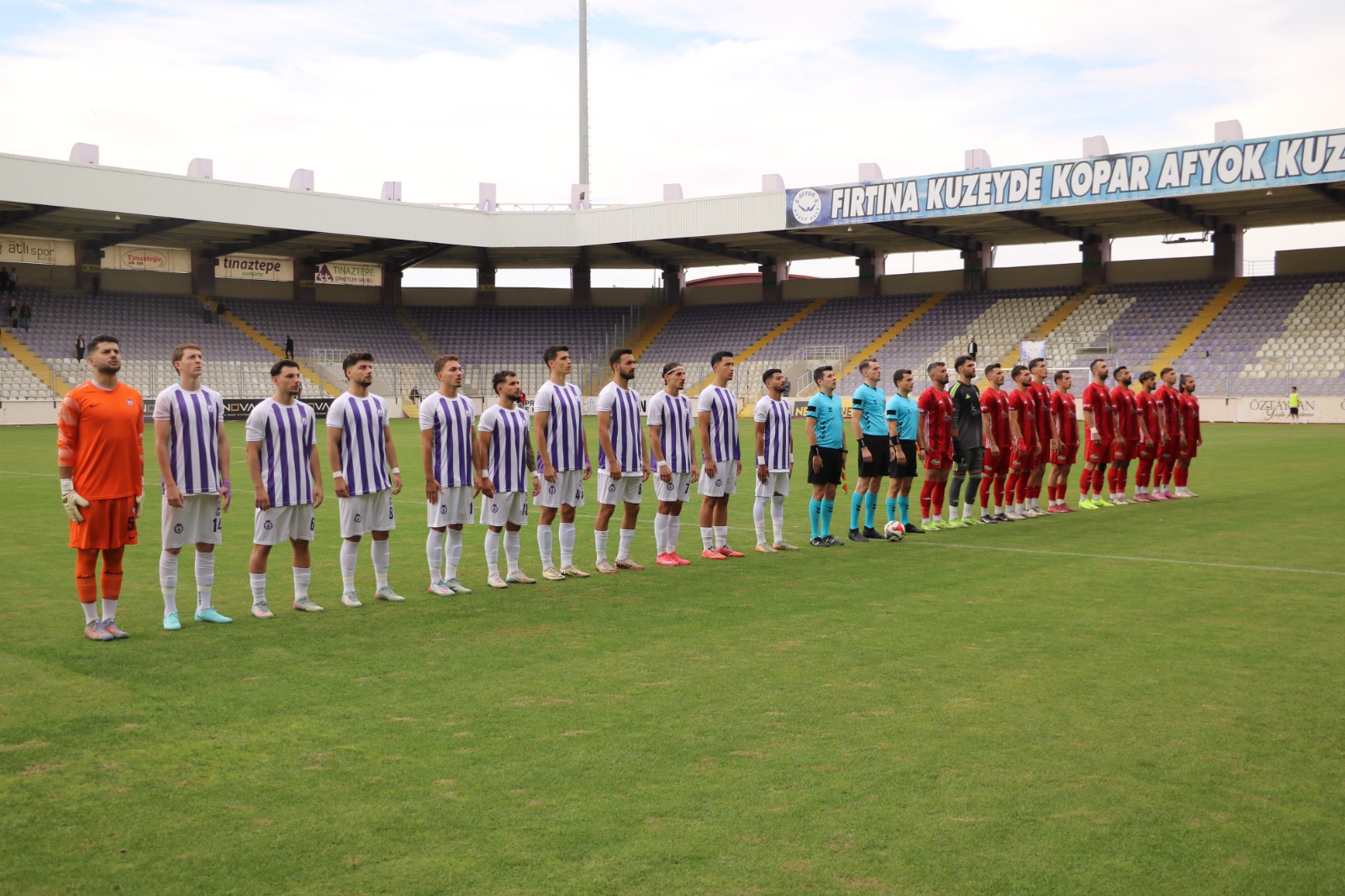 Zorlu bir sezonun içinden geçen Afyonspor, TFF 3. Lig’de ilk
