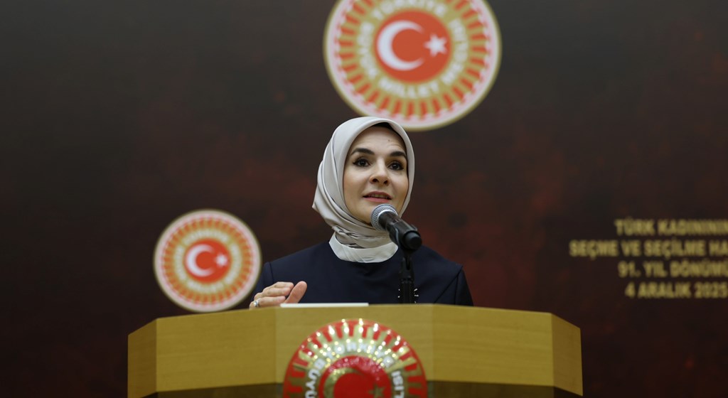 Aile ve Sosyal Hizmetler Bakanı Mahinur Özdemir Göktaş, "Kadınları güçlendirmeye