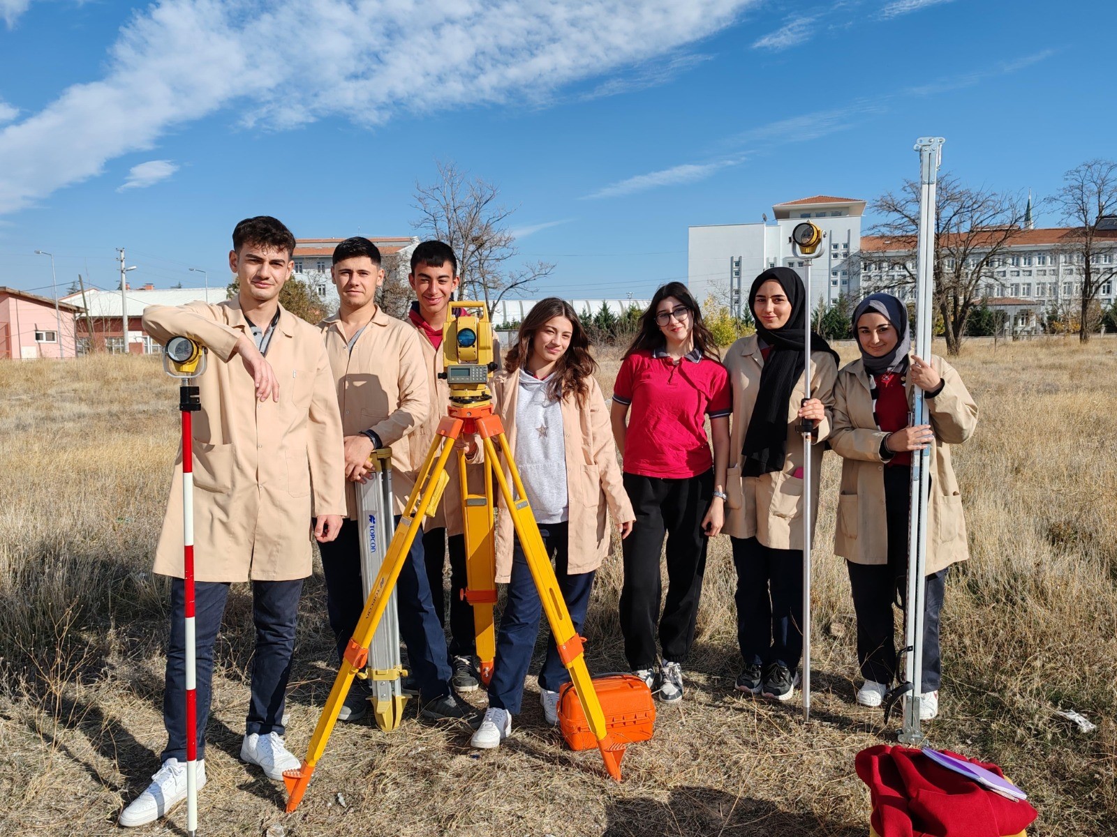 Afyonkarahisar Tapu Müdürlüğü Yusuf Özer Meslek ve Teknik Anadolu Lisesi
