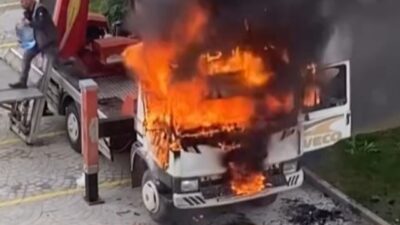 Bursa'nın Osmangazi ilçesi Demirtaş Cumhuriyet Mahallesi'nde bulunan Bakyapı Prestij Avlu