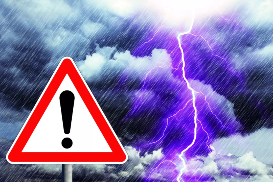 Fırtınalı havalar sadece dışarıda değil, evimizin içindeki elektronik dünyada da