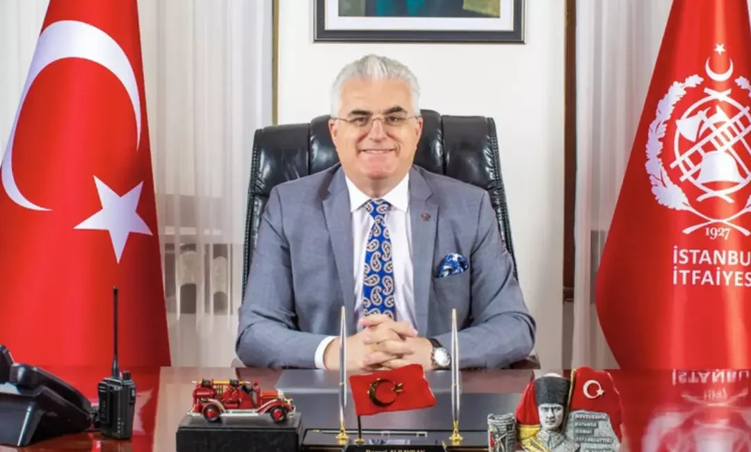 İstanbul Büyükşehir Belediyesi’ne (İBB) yönelik sabah saatlerinde gerçekleştirilen operasyonda sıcak