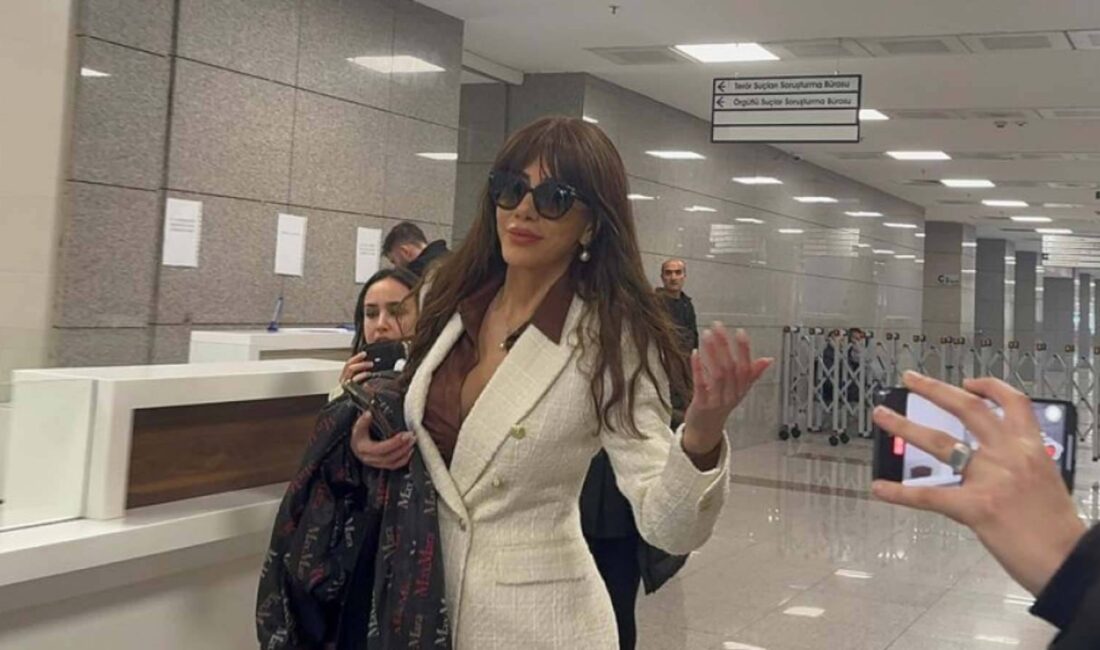 Ela Rümeysa Cebeci Hakkında "İtirafçı Oldu" İddiasına Başsavcılıktan Yalanlama
İstanbul Cumhuriyet