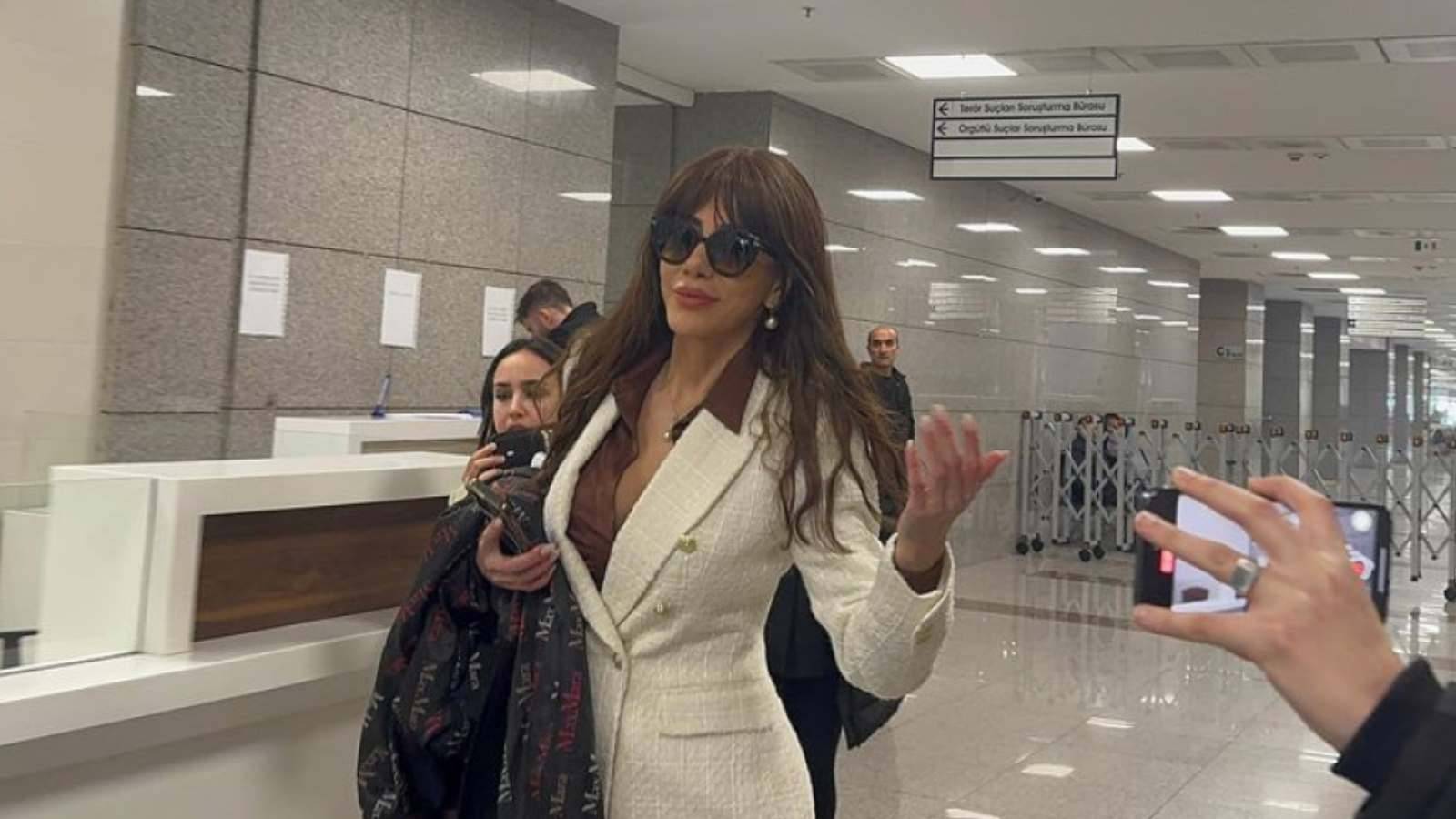 Ela Rümeysa Cebeci Hakkında "İtirafçı Oldu" İddiasına Başsavcılıktan Yalanlama
İstanbul Cumhuriyet