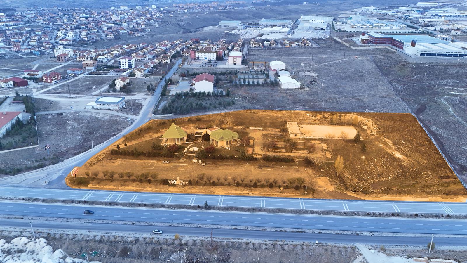 İscehisar Belediyesi, ilçenin gelişimi açısından büyük önem taşıyan yeni bir