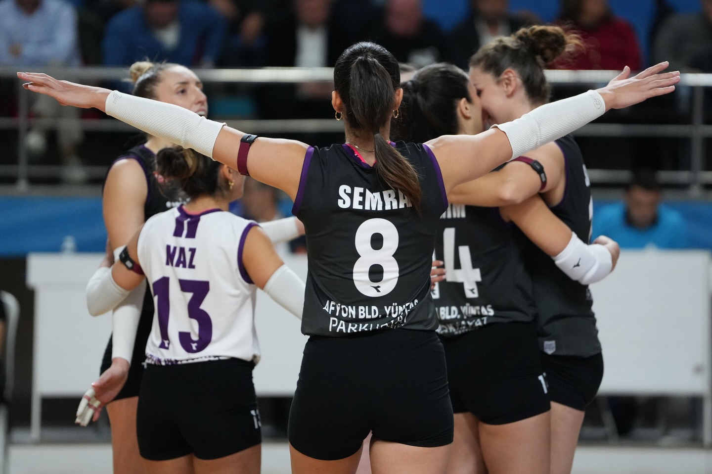 TVF Arabica Coffee House Kadınlar Voleybol 1. Ligi’nde ilimizi gururla