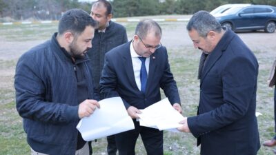 Belediye Başkanı Adnan Öztaş, proje sahasında yetkililerden detaylı bilgiler alarak