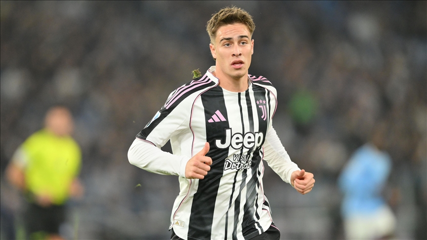 Juventus'ta forma giyen Afyonkarahisarlı milli oyuncu Kenan Yıldız, İtalya 1.