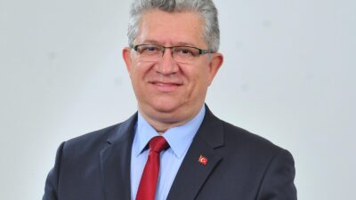 Afyonkarahisar Belediye Meclisi Üyesi CHP’li Kemal Demirkırkan, “Afyonkarahisar yerinde sayarken